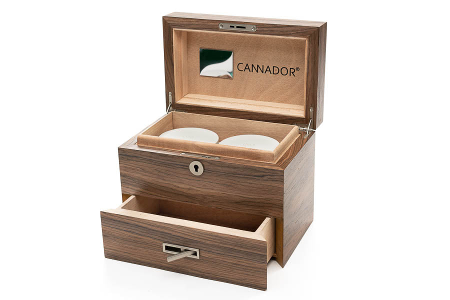 cannabis humidor
