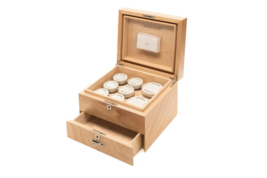 8-Strain Cannador® (with drawer)